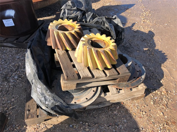 Allis Chalmers 3-84 Hydrocone Cone Crusher)